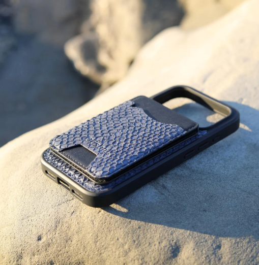 Ofishal Fish Leather Goods
